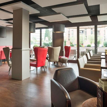 ホテル Ibis Styles Figueres Ronda エクステリア 写真