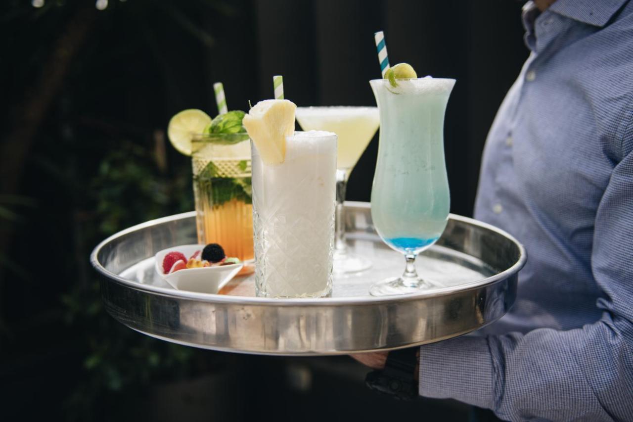 ホテル Ibis Styles Figueres Ronda エクステリア 写真